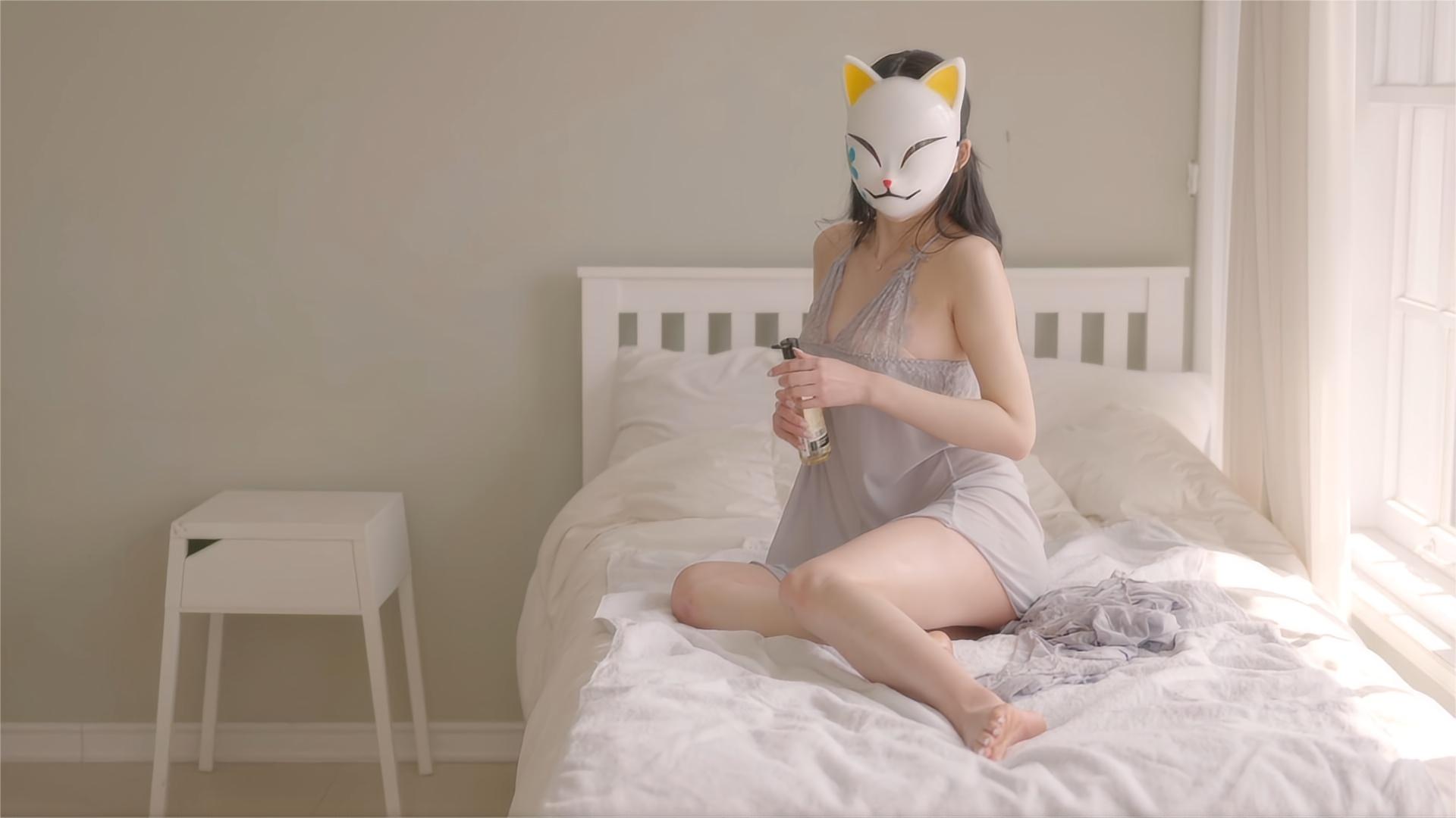 日本流行的保湿按摩挑战